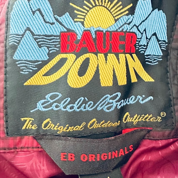 Eddie Bauer Womens Retro 1936 Skyliner Red Plaid 80% Down Puffer Zip Vest Large - Picture 9 of 10